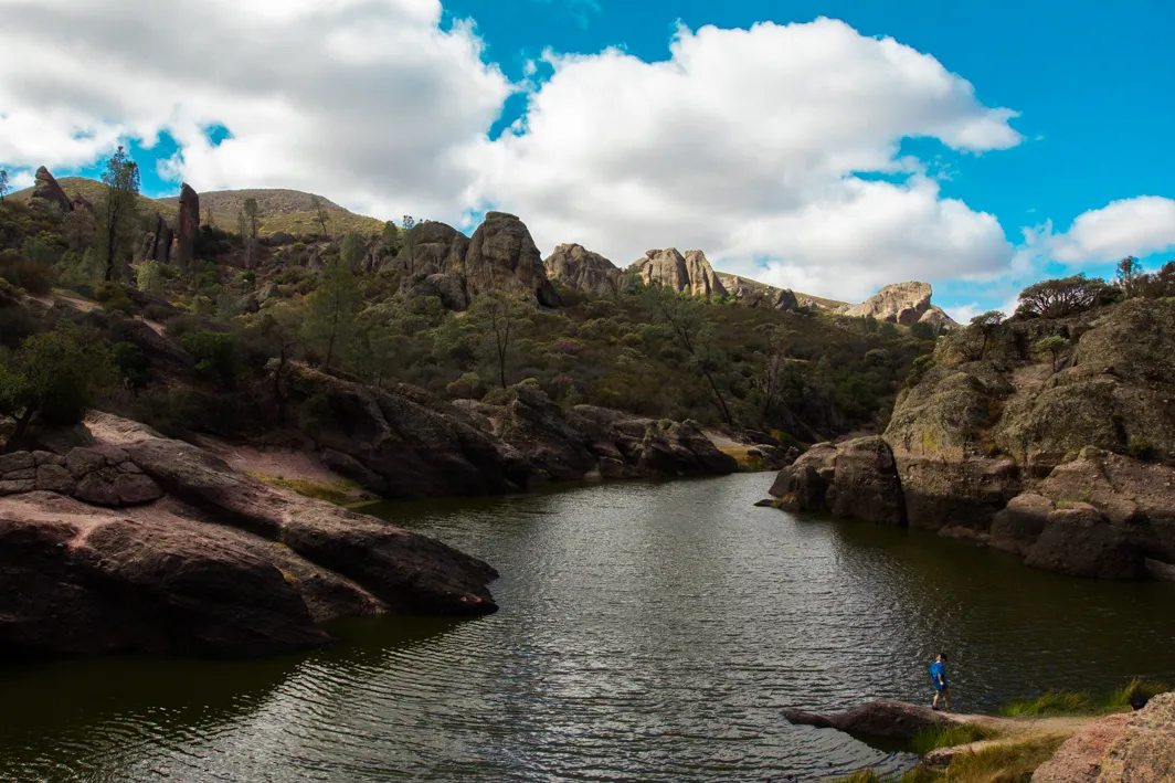 23424 pinnacles national park hiking trail